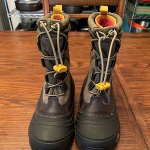The North Face kids winter boots